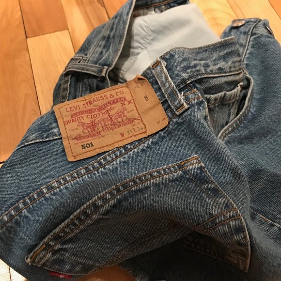 LEVIS Short High Waist Denim Shorts - Picture 3 of 4